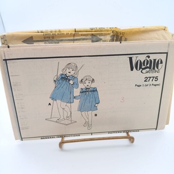 UNCUT Vintage Sewing PATTERN Vogue 2775, Girls 1980s Dress, Child Size 3 - Picture 1 of 1